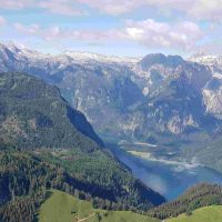 Servus, Grias di, Pfiart aich!